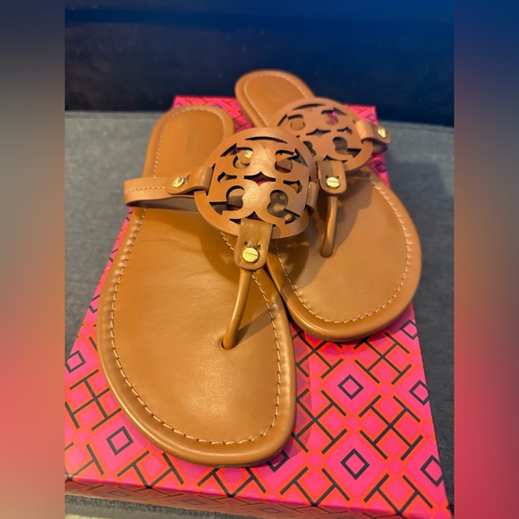 *CLOSET CLEAN OUT*
Tory Burch Miller sandals - Picture 1 of 4